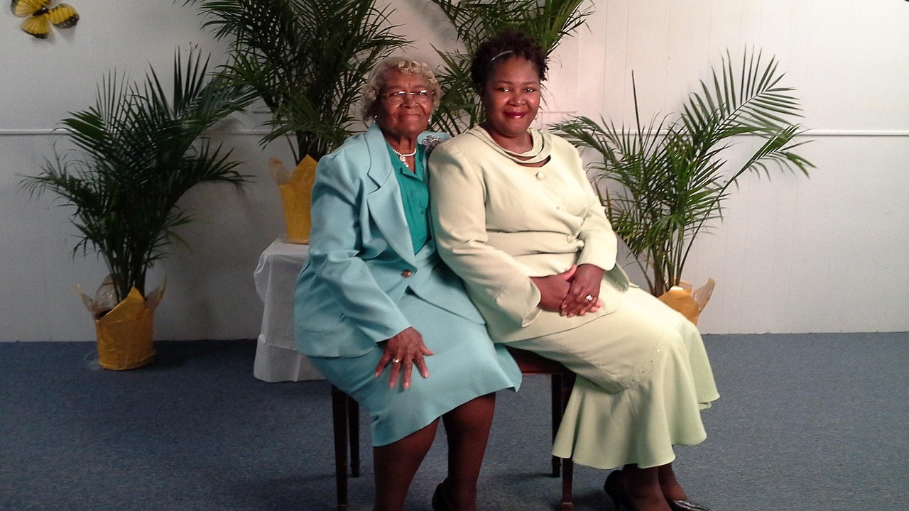 爸爸陪女儿玩的游戏，如何增进亲子关系？