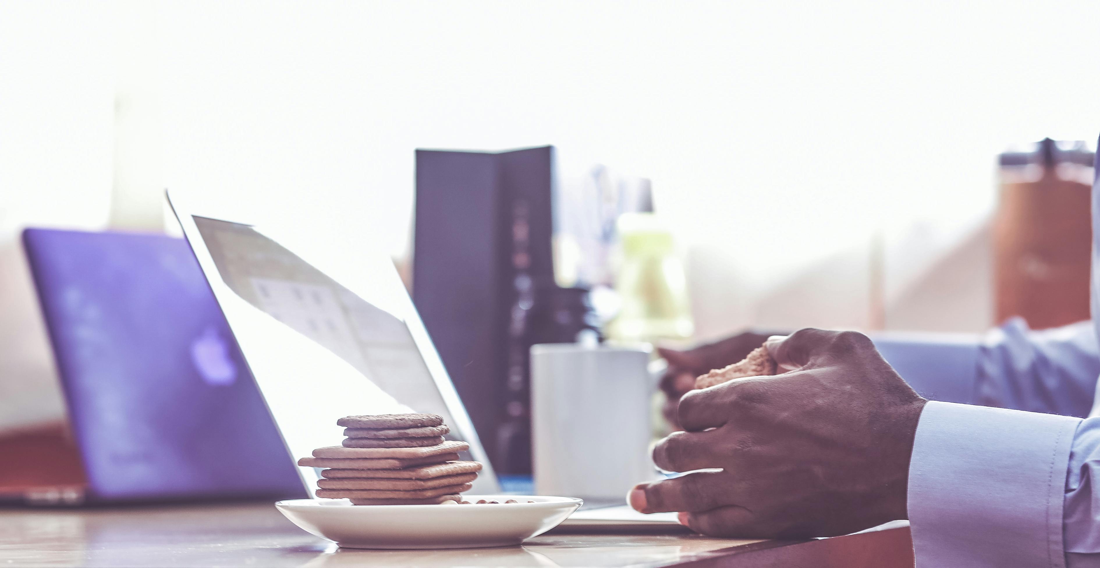 男游戏陪玩如何挑选？省钱又高效的攻略来了！