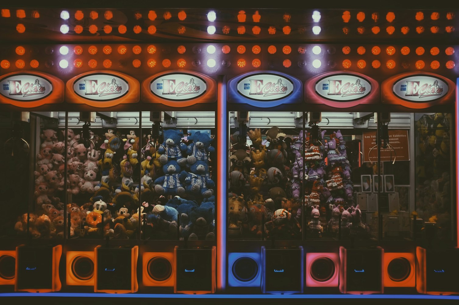 KTV和陪唱玩的游戏，如何提升气氛？省钱又有趣的选择有哪些？