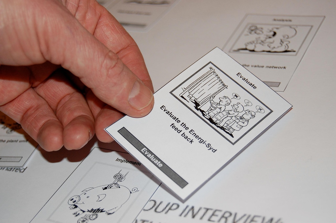 游戏陪玩工作室真的能赚钱吗？揭秘收入真相与经营技巧