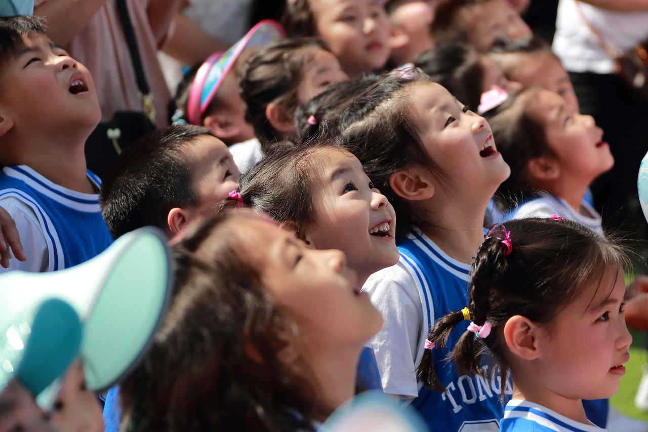 爸爸如何陪伴孩子玩游戏,提升亲子互动? 爸爸如何陪伴孩子玩游戏,提升亲子互动?