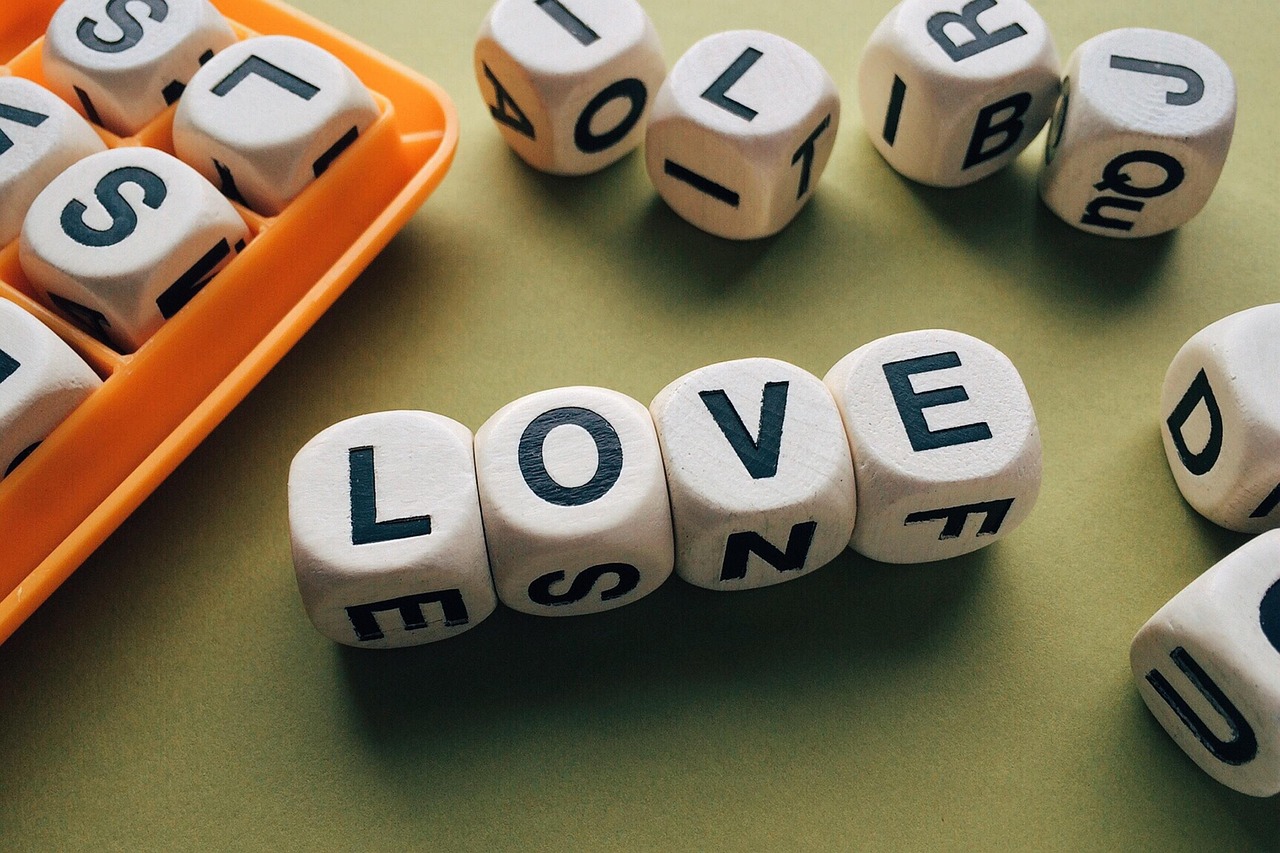 游戏陪玩市场分析：用户需求、行业趋势和潜在盈利点