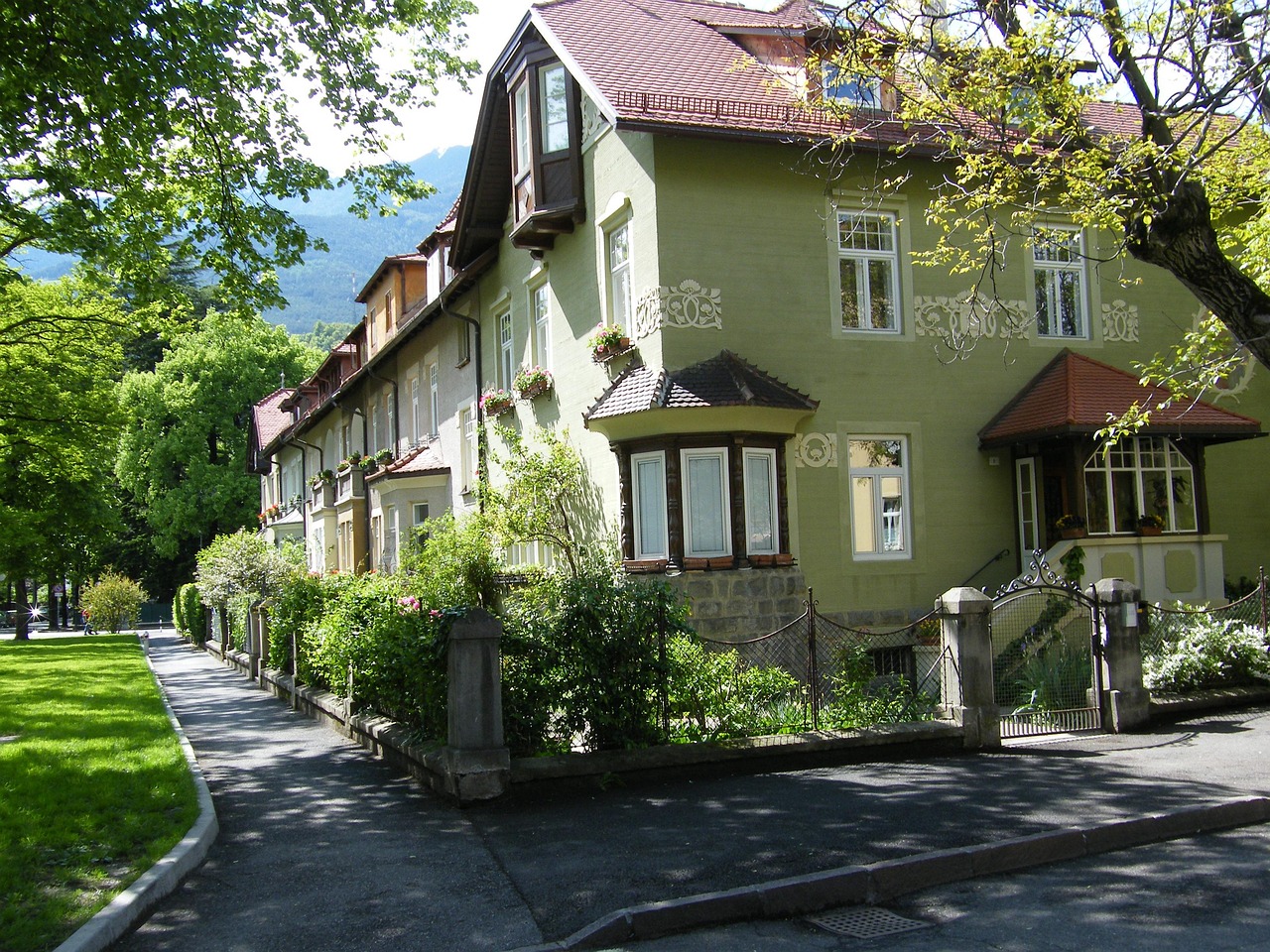 中班游戏案例搭房子,如何引导孩子发挥想象力? 中班游戏案例搭房子,如何引导孩子发挥想象力?