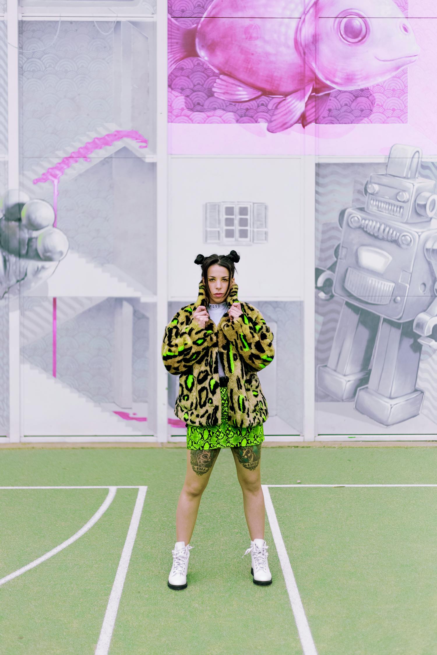 如何玩转时尚穿搭游戏，提升个人魅力？