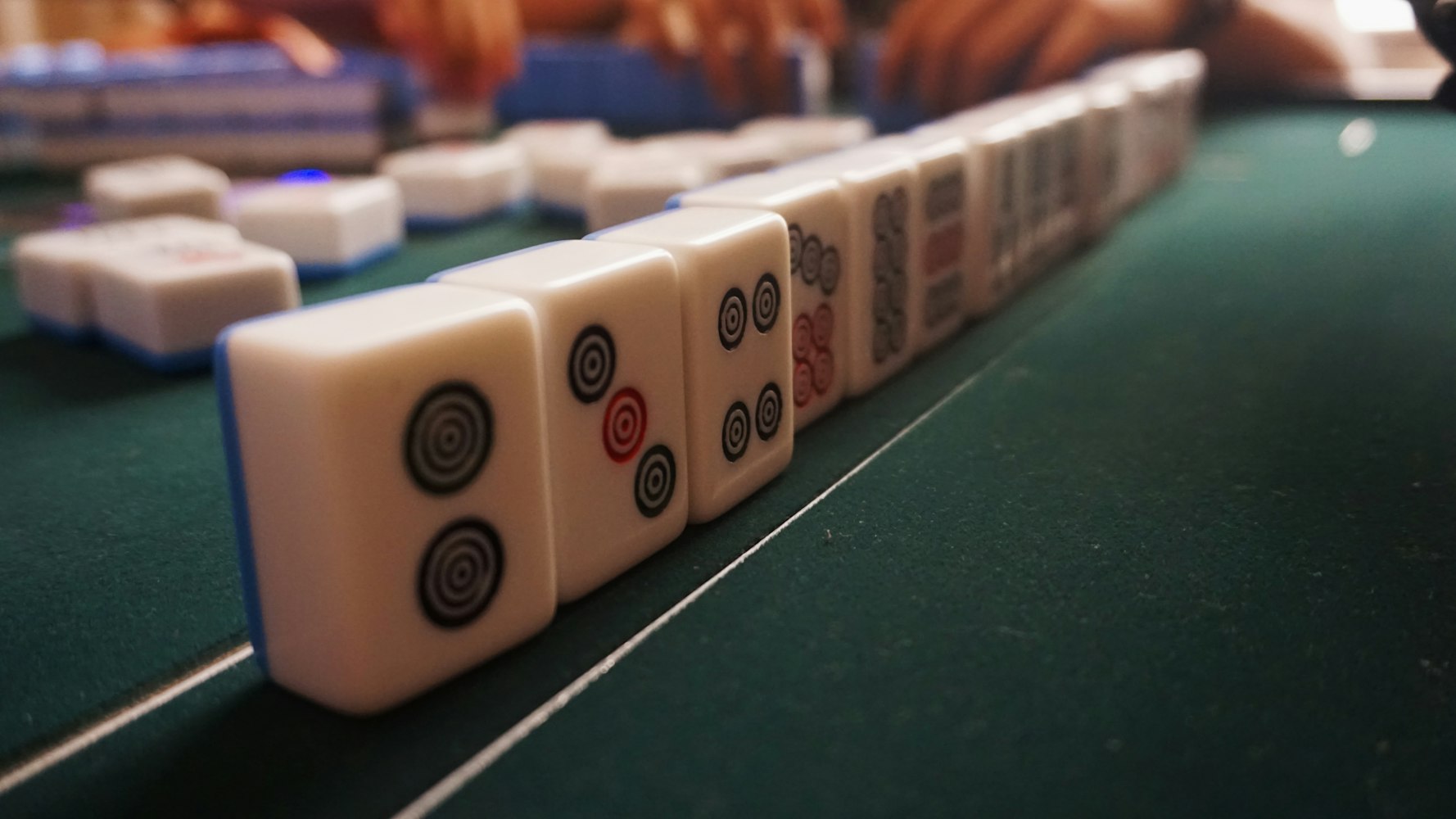 七百搭麻将游戏怎么玩？规则介绍与技巧分享